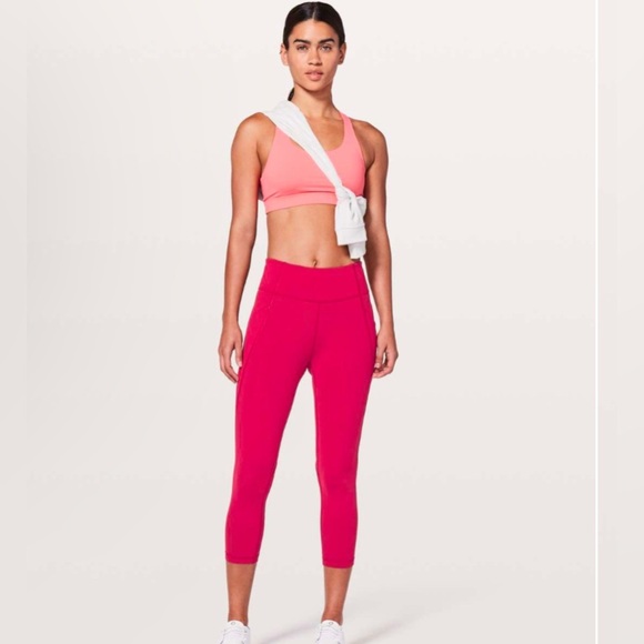 Lululemon Time To Sweat Crop *23"
Ruby Red 6 - Picture 1 of 12